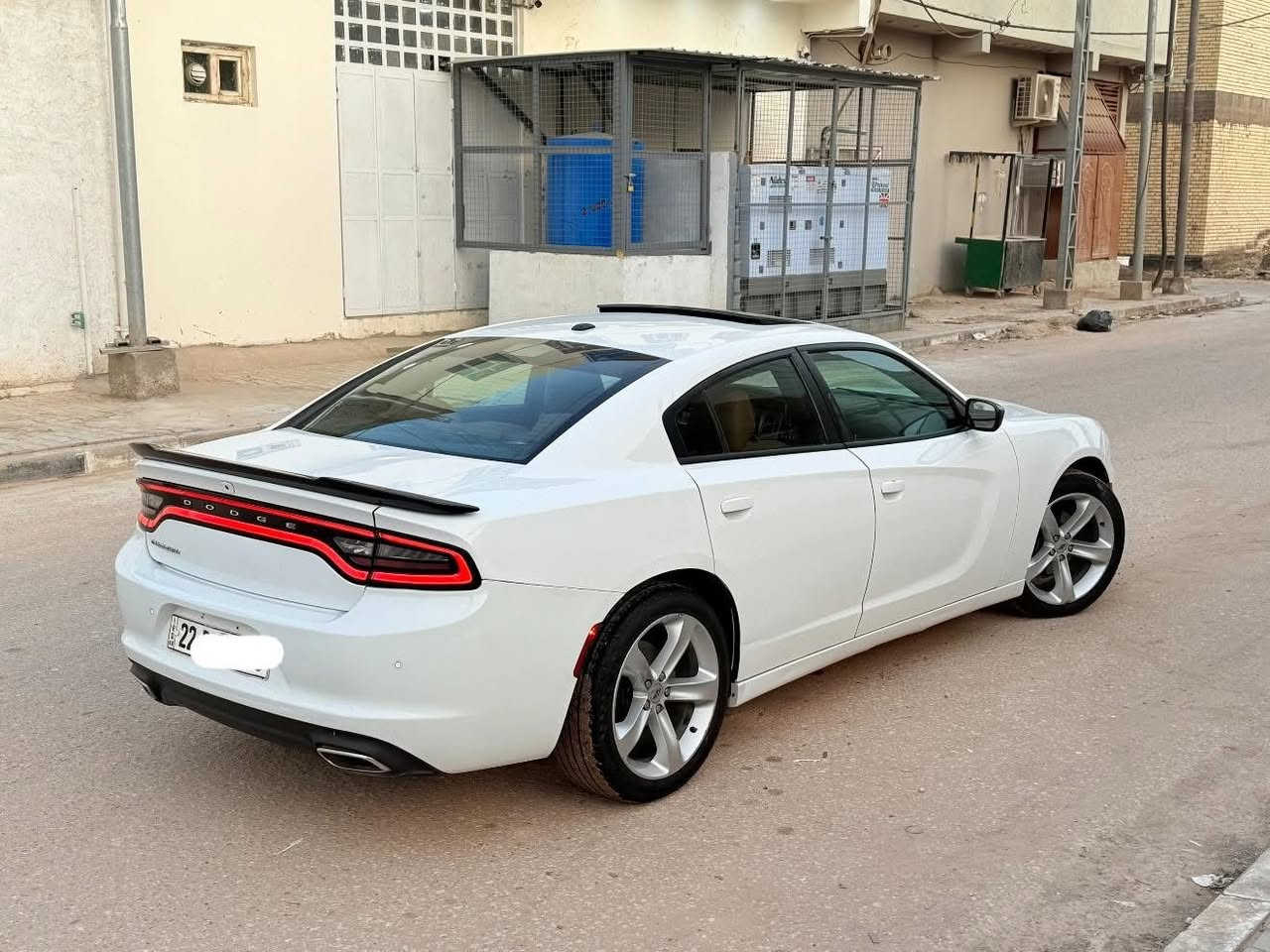 جارجر 2019 فول موصفات
Sxt pals
فتحة سقف 
شاشه كار بلي جبيره
تشغيل عن بعد
كشنات جلد +حضن+كهرباء
كشنات تدفئه تبريد
رادار جانبي 
قيادة ذاتيه 
شفتات ستيرن 
السياره حادثها داعميه فقط وهنا بالعراق صار بارد بالجاملغ الخلفي فقط 
صور حادث مرفقه بالصور 
للاتصال 
*********** 
مكاني النجف الاشرف
