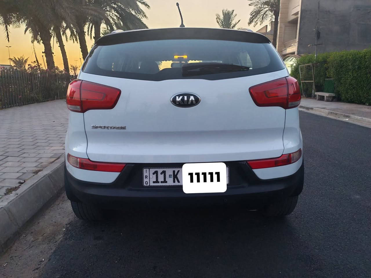السلام عليكم سبورتج 2016  خليجي وضع شركة بيها بارد بسيط اربع اصابع بلجاملغ الامامي فقط
السياره مكينه 2000  مكينه كير مكفولات جديده بسمي رقم بغداد جديد
ماشيه 116 
مكان السياره بغداد 
السعر 152
رقم الاستفسار : ***********

