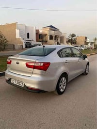 كيا ريو موديل 2017 وارد امريكي محرك 1.6حادثه فقط خشم بنيد بدون ايرباك ...