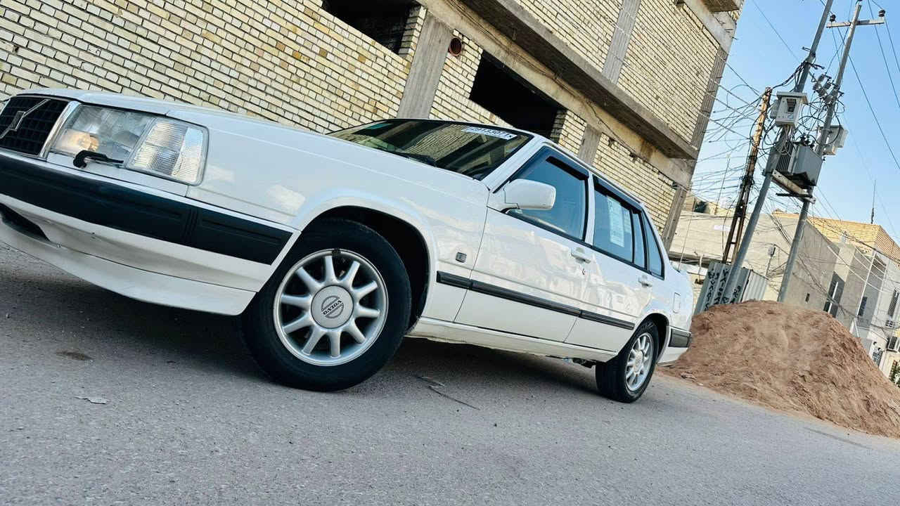 رمضان كريم  فولفو 940 مديل 1995 كفاله من صبغ وخياس يدات نفخ اصليات سبايدر اصلي شباج مربع كهربائيات كله شغاله ويل نجمه حداديه جديده مكينه جديده كير دبل جوزهه
مكاني نجف حي الغدير 
رقمي ***********
