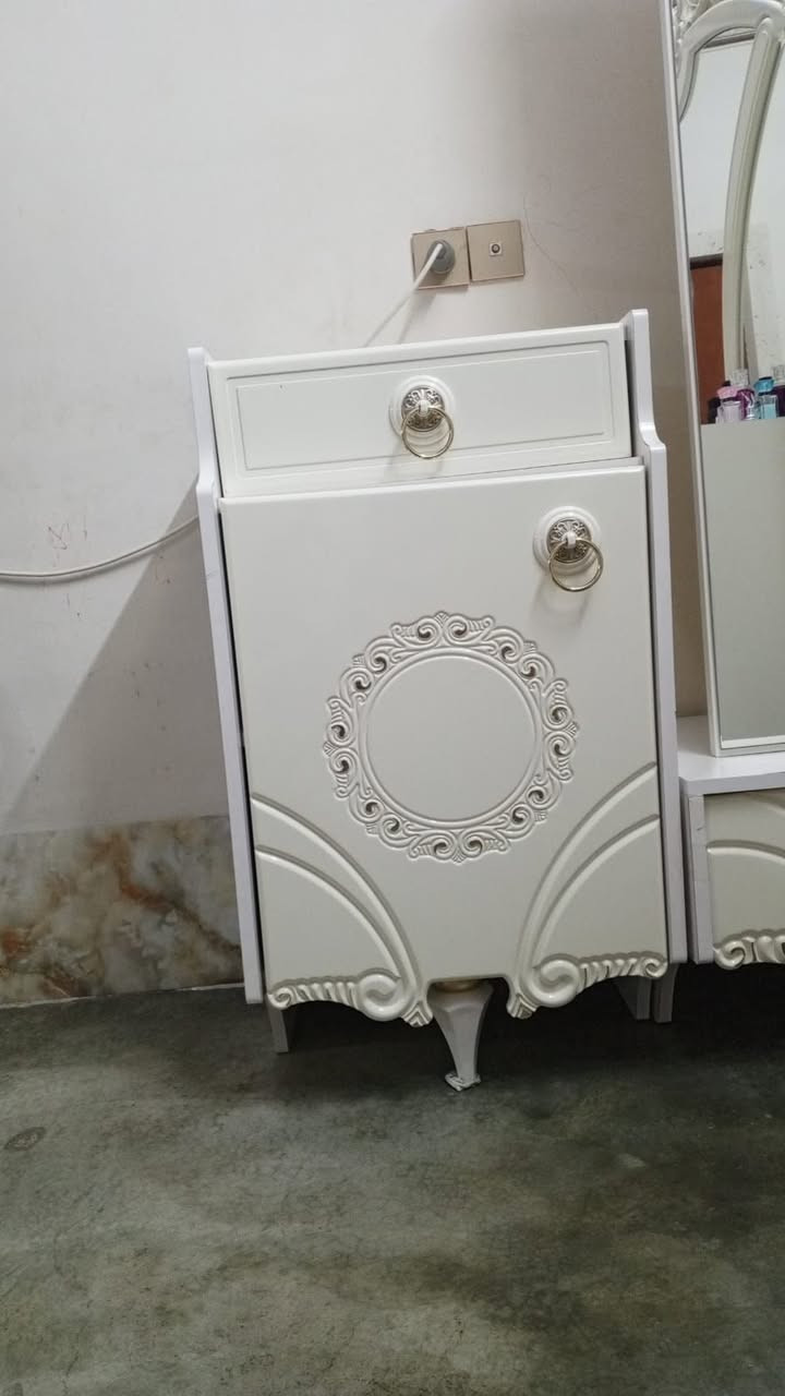 غرفه نوم مستعمله ٨٠٠وبي مجال


**إذا كنت صاحب هذا الإعلان وتريد حذفه لأي سبب، رجاءا أرسل رسالة إلى الدعم الفني**