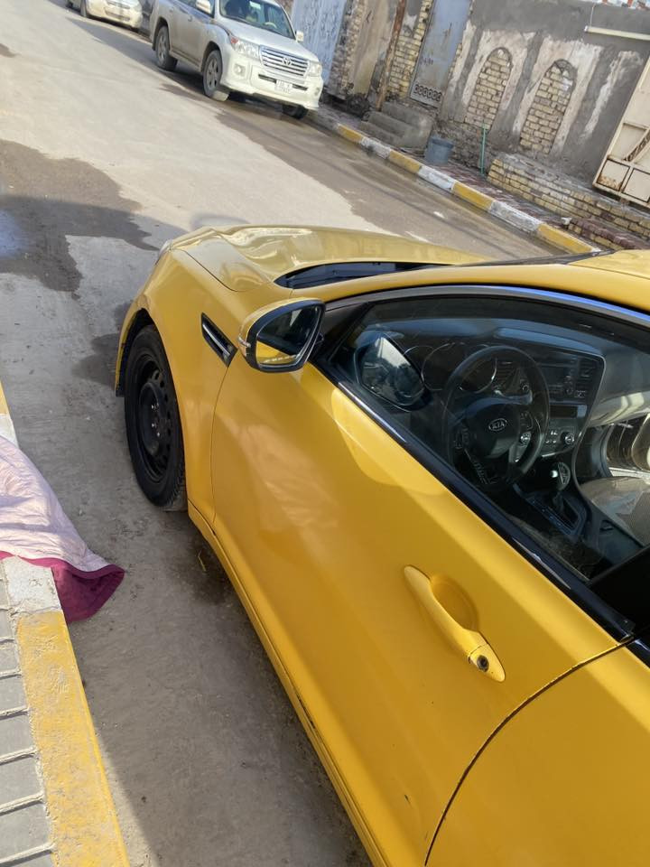 خليجي كير مكينه حداديه  جديده
كفاله من الفتح والتبديل 
2012
محوره غاز 
خط ديوانية بغداد
بأسمي  رقم بابل
مكانها الديوانية 
اشاير بالمريء
شفتات ستيرن 
بيها طخات بسيطه موضحه بالصور
***********
