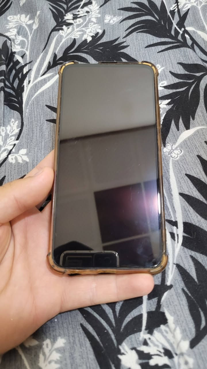 سلام عليكم جهاز للبيع 
HONOR 9X 
جهاز نظافه 95 بالميه 

سعر 100 وبي مجال للشراي


**إذا كنت صاحب هذا الإعلان وتريد حذفه لأي سبب، رجاءا أرسل رسالة إلى الدعم الفني**