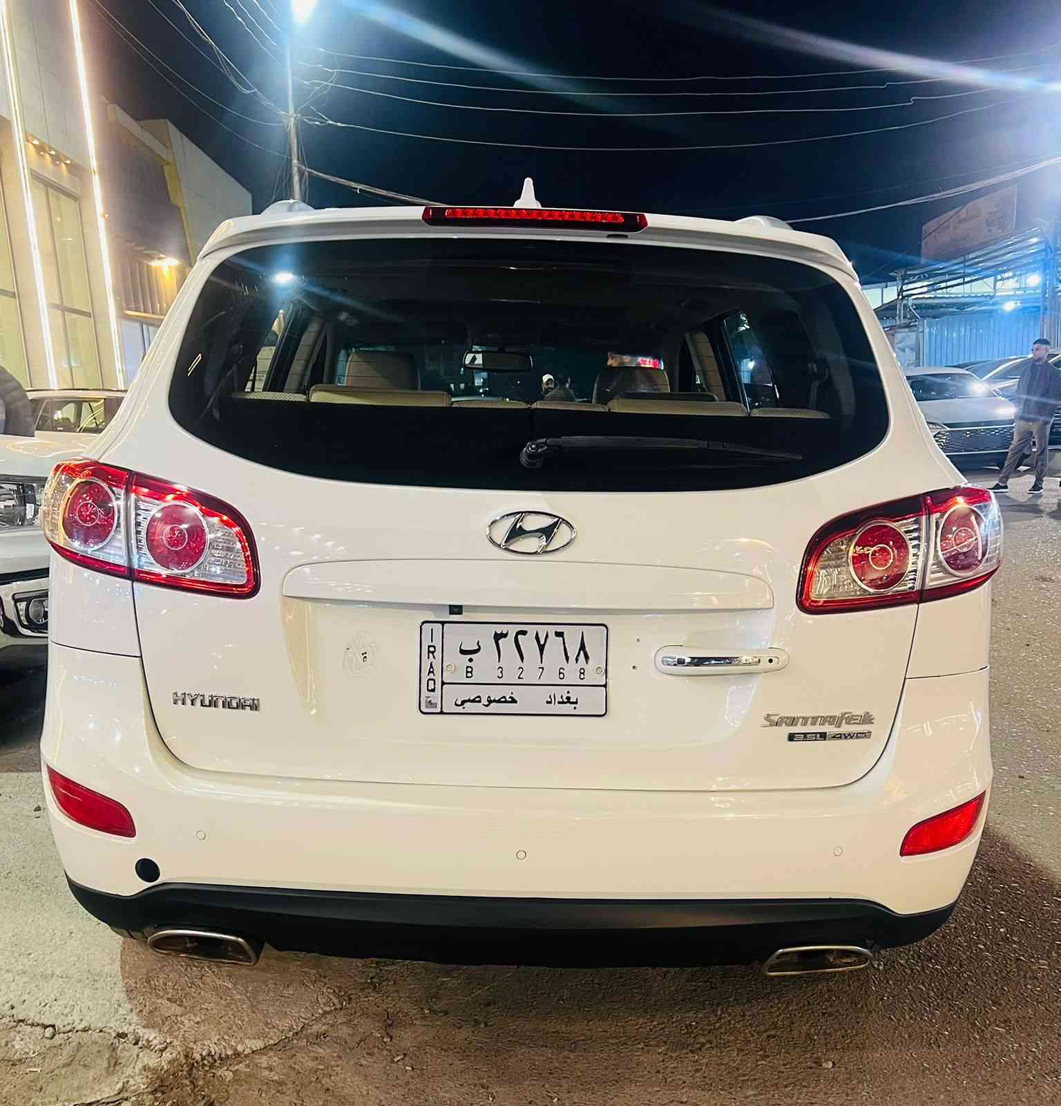 سنتافي خليجي 
موديل ٢٠١٠
محرك ٦ سلندر ٣٥٠٠
فتحه 
بصمه 
مكفوله من صبغ وتبديل بيه بارد باب وجاملغ 
محرك وكير وصدر وتأيرات مكفوله  
رقم بغداد بسمي 
ماشي ١٠٠ الف 
مكان السياره البياع 
سعر ١٢٣٠٠ $وبيه مجال 
تلفون ***********
