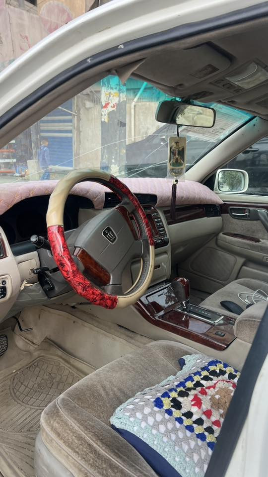 ملكه 2003 السياره. جديده و مابيها نقص محرك كبير مكينه كير كلشي بيها جديد دكمتين السياره كفاله مـטּ الكص و الاوصلايات رقمها نجف مميز صدامي السياره كمرك و كلشي مدفوع و كامله مكمله باقيه فقط على الكشف و تستلم ارقام انكليزي السياره نفس مموضوح عوزها اشياء بسيطه كفاله عامه مـטּ الكص و الاوصلايات للاستفسار رقم التلفون ***********
