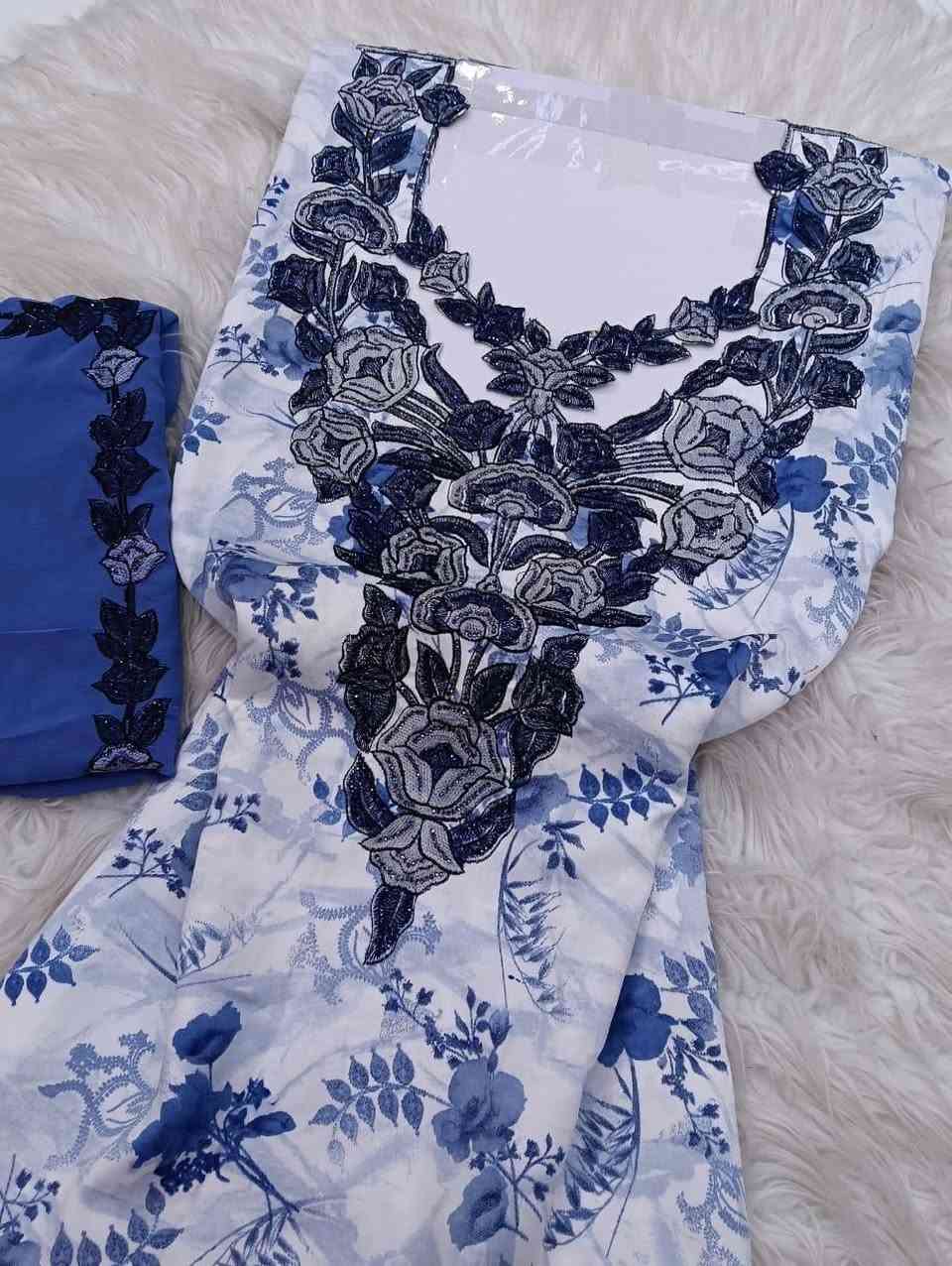 مخاوير إماراتيه 🌟
قماش حرير ناعم  جوده أولى🌟
قياس 📏 4 مترات في 4 مترات 
(تطريز) بالصدر وبالردن🧵🪡
 عندي مخيط درجه اولى خياطه إماراتيه وعندي ما مخيط 
سعر القماش بدون شيله 15 الف فقط
وسعر القماش مع شيله  18 الف فقط
سعر الدشداشه خياطه إماراتيه (مو بالعراق الخياطه في الامارات )كل قياسات موجوده  بدون شيله 22 الف فقط


**إذا كنت صاحب هذا الإعلان وتريد حذفه لأي سبب، رجاءا أرسل رسالة إلى الدعم الفني**