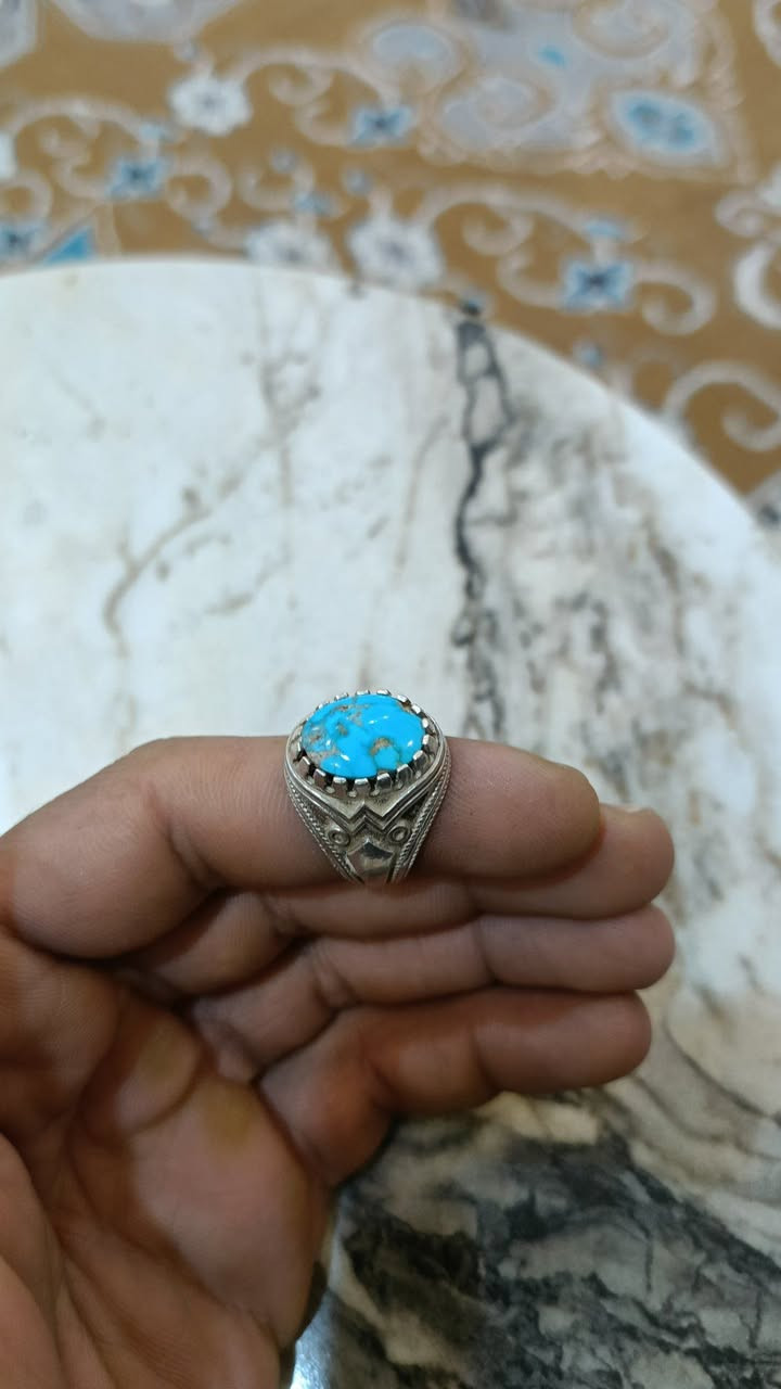 محابس واحجار قديمات للبيع مكاني بالسماوة بالخضر الشراي يدز عالخاص


**إذا كنت صاحب هذا الإعلان وتريد حذفه لأي سبب، رجاءا أرسل رسالة إلى الدعم الفني**