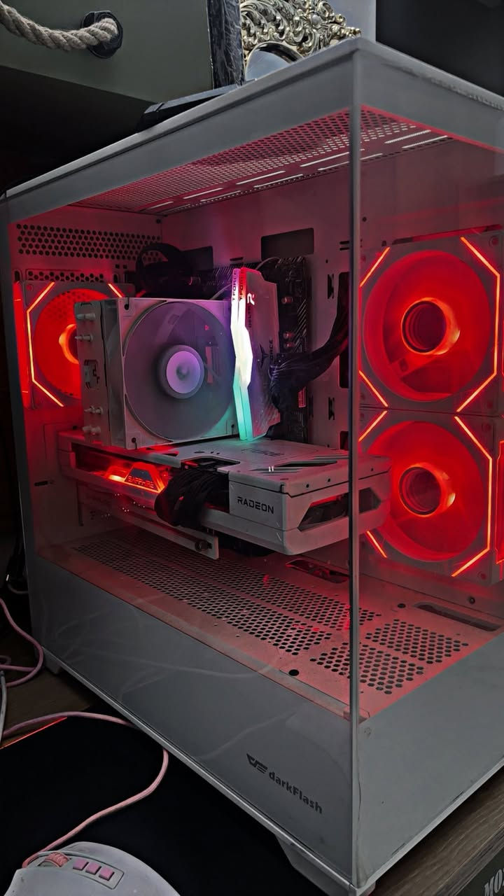 السلام عليكم PC للبيع كاملة عدى الميز
FAN CASE SAMA INF

RAM TFORCE 3600 2X16 WHITE \

BLACK

CASE DARK FLASH DK415P

PSU THERMALRIGHT 750W GOLD

GENS

RX 7700XT SPPHIEW PURE 12GB

AG400 WHITE RGB DEEPCOOL

NVME LEXAR 1TB GEN

M.B ASUS B450 PRIME MK

CPU R5 5600X

شاشة asus tuf 240hz تكدر تكسرها 280hz حجم 27 و شاشة سامسونك 27 144hz ips ماوس و سماعة كيبورد ريد راكون  السماعة واير ليس يوبي اس اوفلاين

Price : 1.850.000


**إذا كنت صاحب هذا الإعلان وتريد حذفه لأي سبب، رجاءا أرسل رسالة إلى الدعم الفني**