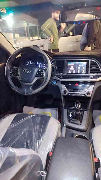 بيع مستعجل 115 قفل قفل قفل فول مواصفات 
. هونداي النترا
. وارد امريكي
. موديل 2018
. رقم بغداد دولي بيها هزه
. محرك 2000 دوش
ماشية 88 ميل
. فول مواصفات1/1
. فتحه سلايت
. بصمه تشغيل
. بصمه ابواب
. نقطه عمياء
شاشه كامره دواره خلفيه بلادي
. اشارة ترحيب
. ثلاث انضمة قيادة
. تدفئه بالكشانات الاماميه
. فول تحكمات جيهتين
. تبريد بيانو
. مخارج اوكس يو اس بي
. تخم تاير جديد
. تغليف كشانات جلد ياباني اصلي دبل خياط
. ارضيه اوجنطه تغليف جلد
. مازدات جديد
. لايت ناصي شمسي زنون
. لايت عالي ثلجي الأصلي
بيها راجز واحد
بغداد حي العامل
*********** بغداد
