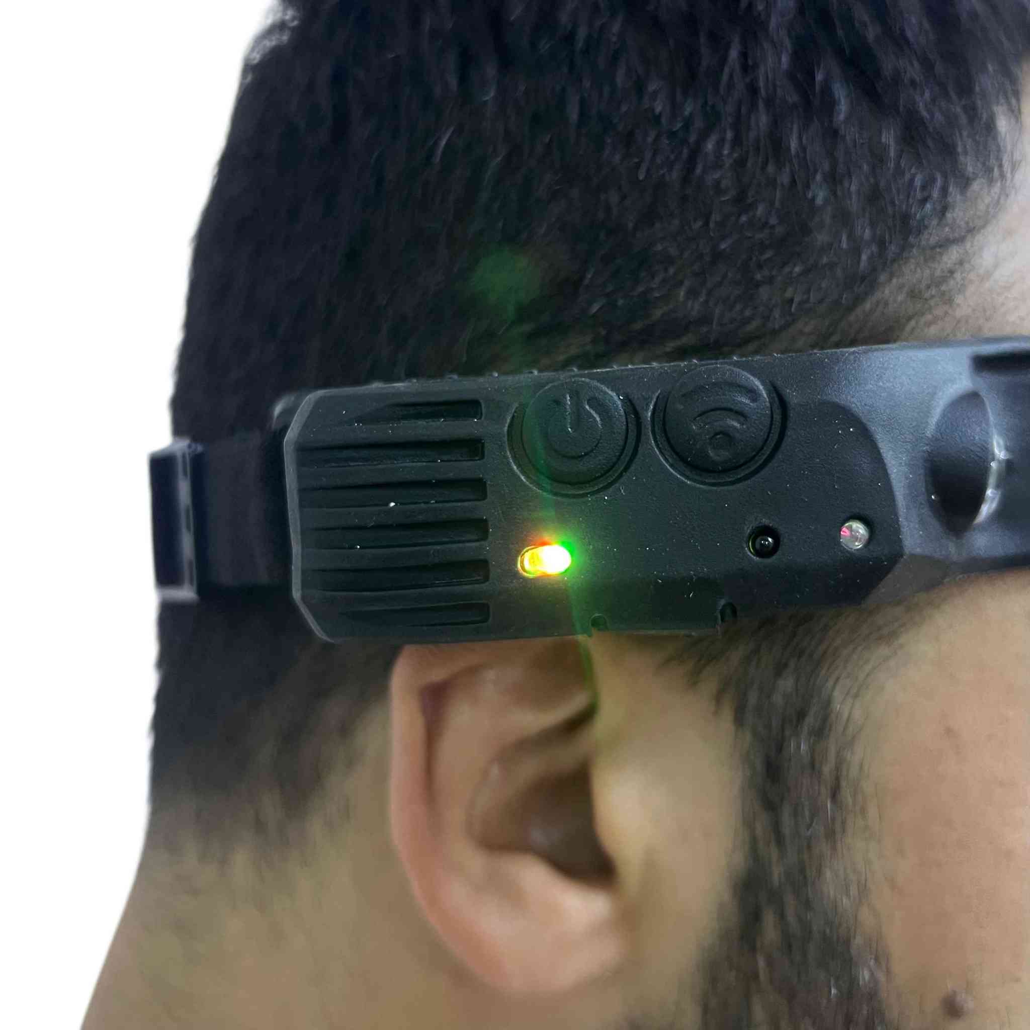 كشاف رأس متعدد الوظائف W689-2 بحساس حركة وشحن USB

كشاف رأس عملي مناسب للاستخدام اليومي والعمل الليلي، بتصميم مريح وإضاءة متعددة الأوضاع.

• مزود بحساس حركة (Wave Induction) للتحكم السريع بالإضاءة

• يحتوي على ضوء تحذيري وإضاءة قوية للفتيل

• أوضاع إضاءة متعددة (Gear Parsing)

• بطارية قابلة للشحن مع منفذ Type-C Charging Port

• تصميم خفيف ومناسب للارتداء على الرأس

• عمر استخدام طويل

• الموديل: W689-2
• النوع: Multi-Function Induction Headlamp
• الشحن: Type-C
• الوظائف:

Wave Induction
Warning Light
Highlighting the Wick
Long Lasting Life

محتويات العلبة:
• كشاف رأس
• رباط تثبيت للرأس موصل, نينوى


**إذا كنت صاحب هذا الإعلان وتريد حذفه لأي سبب، رجاءا أرسل رسالة إلى الدعم الفني**