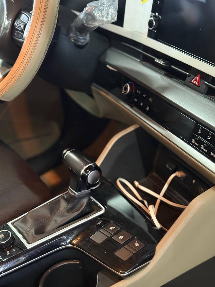 سبورتج موديل ٢٤ ماشيه ٢٥ كم فول عدا البانوراما.. بيها كم حالوبه بالقماره فقط
السعر ٢١٠$
الاتصال *********** بغداد, العراق
