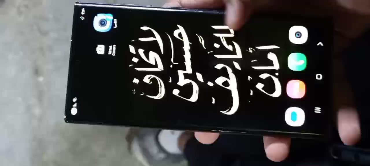 22التر شرق اوسط
جهاز ماداخل تصليح 
مبدل فقط بيت السيمكارت 
جهاز نضيف تجي وتفحص عنواني بغداد اشعلة 
يشغل 90فريم بوبجي 
شحن 45واط السعر 550الف بي مجال 
 بدون ملاحقات 
*********** واتساب
