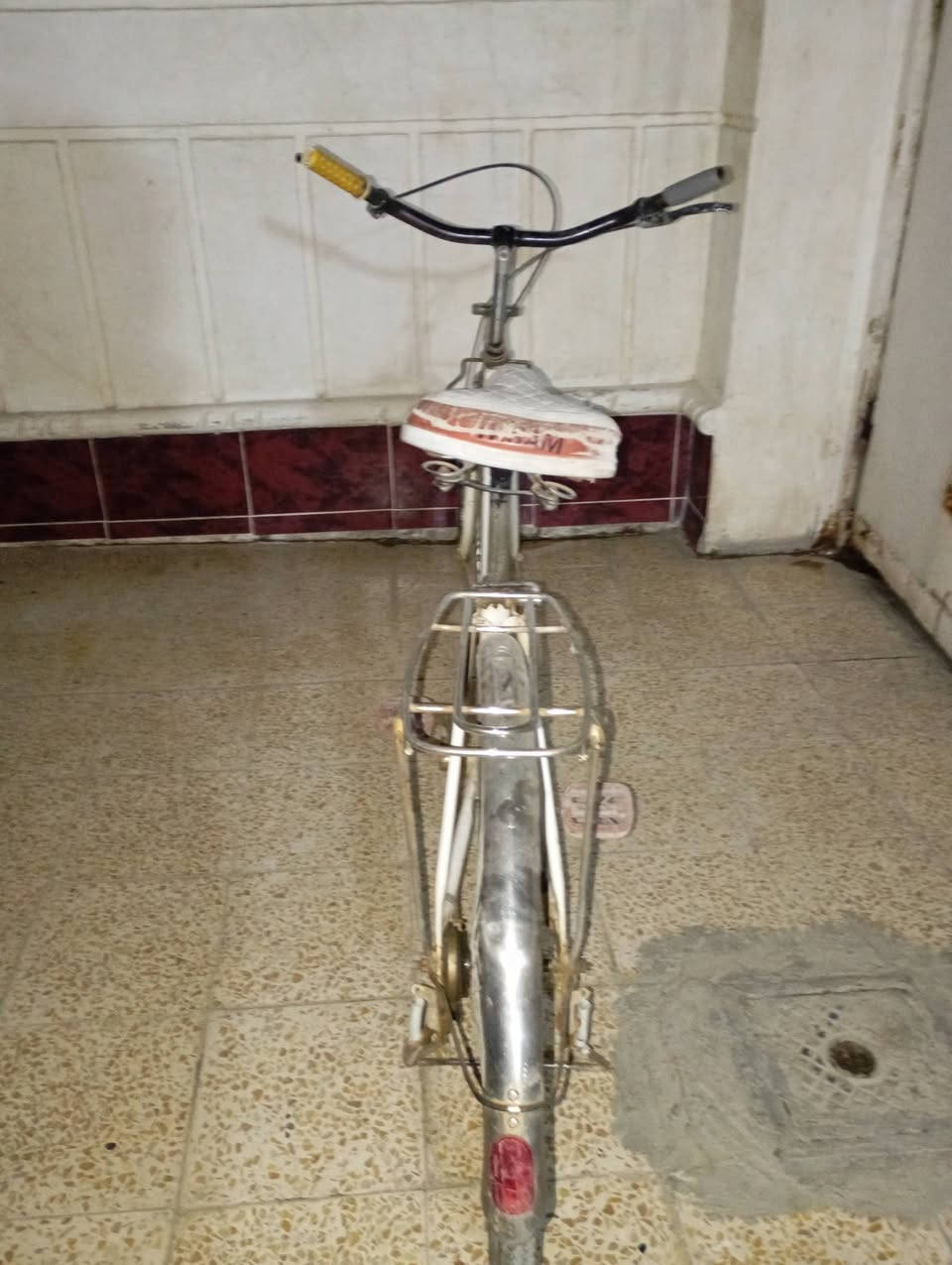 السلام عليكم باسكيل للبيع السعر 35 وبمجال نظيف حجم 27 البكان ديالى بعقوبه التحرير


**إذا كنت صاحب هذا الإعلان وتريد حذفه لأي سبب، رجاءا أرسل رسالة إلى الدعم الفني**