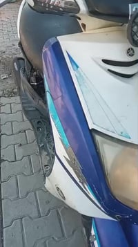 دراجة نارية • يحتاج كفرات • شغالة فول