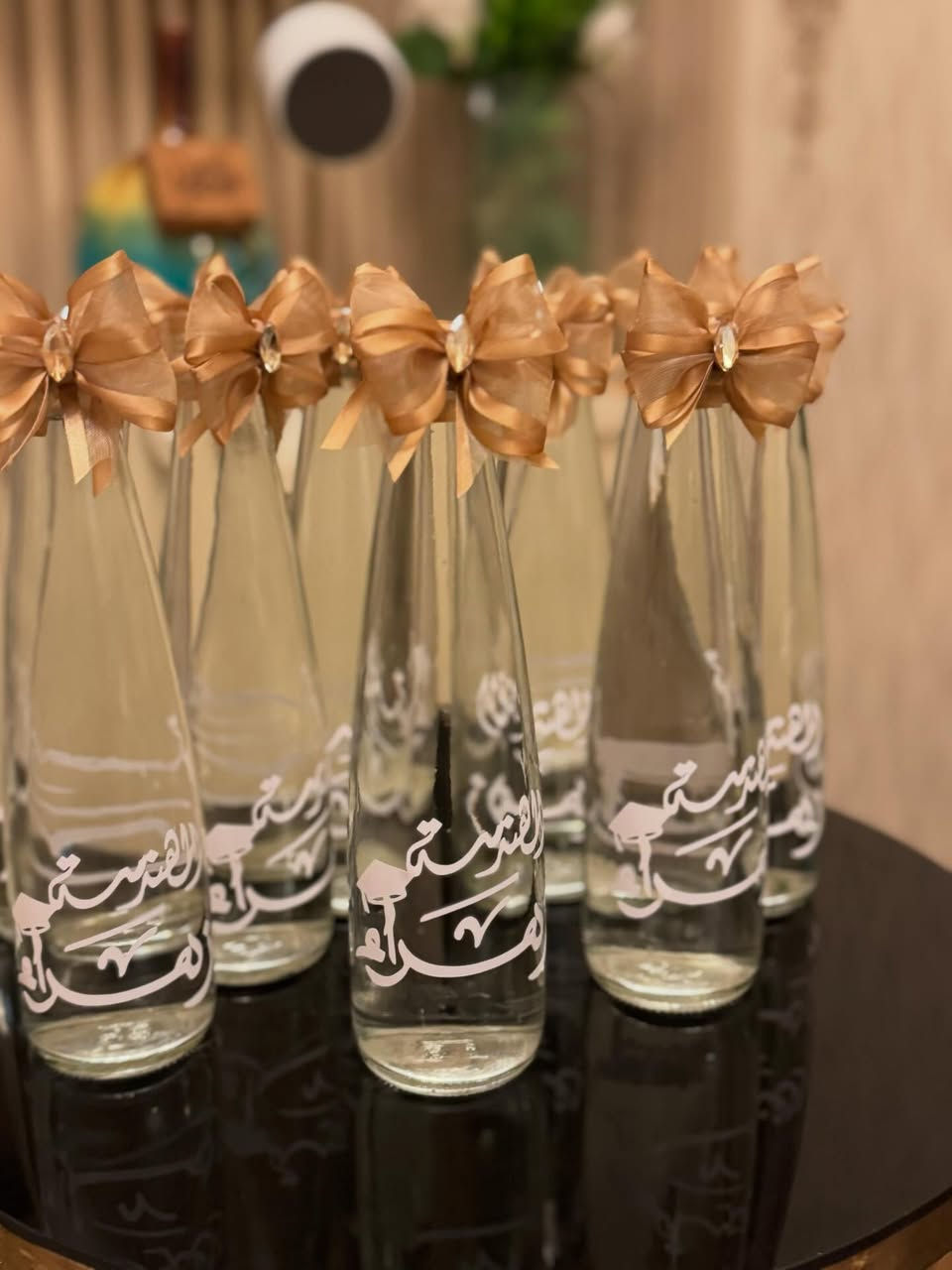 مناسبات التخرج ويانا غير 😍😍


**إذا كنت صاحب هذا الإعلان وتريد حذفه لأي سبب، رجاءا أرسل رسالة إلى الدعم الفني**