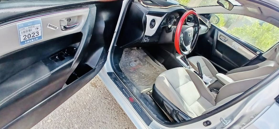 السلام عليكم كورلا 2018سلفر رقم اربيل سنويه هزه كله جديد تحويل مباشر جاهزه مجهزه سياره مكينه كير كله شرط بيها 3قطع صبغ فقط باقي مكفول ❤️
مكان سياره كلار 
سعر 128بيها مجال 
اتصال او واستاب رقم بي‭
0772 117 1400‬
