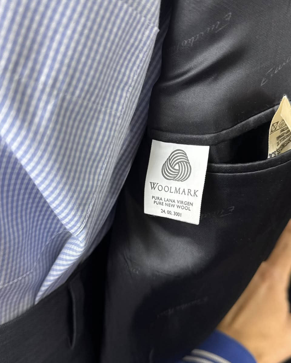 سترة بالة : اسبانيا🇪🇸( قياس 54)
سترة (بالة) : اسبانيا (نيلي)
عرض الكتف : 48-49
طول الردن : 64
طول السترة الكلي : 79
قياس الورقة الداخلية : 54
السعر : خاص🚨🚨🚨🚨🚨🚨🚨🚨🚨
النظافة : 100%
(البيج مسؤول عن النظافة 💯 )
________________

توصيل كافة محافظات العراق 🚙


**إذا كنت صاحب هذا الإعلان وتريد حذفه لأي سبب، رجاءا أرسل رسالة إلى الدعم الفني**