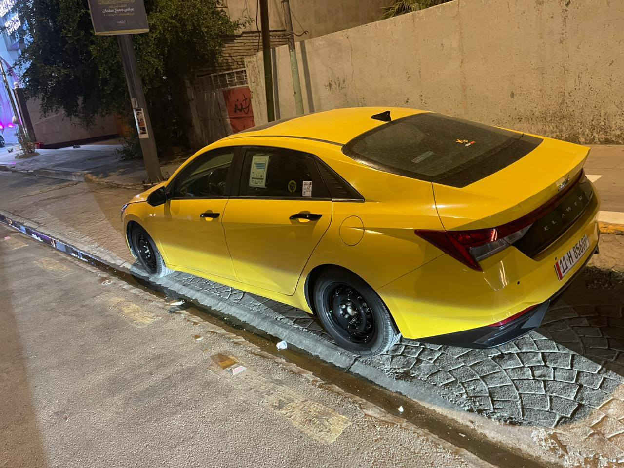 سلام عليكم النترا ٢٠٢٣ لمتدد فول مواصفات  جلد فتحة كشن كهرباء واحد على واحد ماشية 53 الف رقم بغداد باسمي بدون ايرباك ليبل واحد بدون تبديل صور الحادث مرفقة بالمنشور للاستفسار ***********.   السعرة 168
