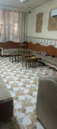 دار للبيع المساحه ١٦٠  يحتوي على استقبال مطبخ صاله غرفه منور داخله حما...