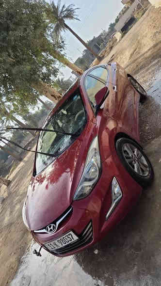 الانترى 2013  مصبوغة حزام  للجمالية  مواصفات فتحة دسك خلفي وامامي  تخم تاير صدر جديد محرك ١٨٠٠ سيارة خير من الله ربع ماتذب عليهة السعر98$ وبيهة مجال  بغداد جسرديالى الجديد هاتف ***********
