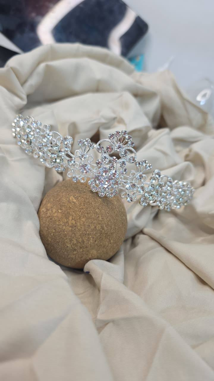 جبت توج لملكاتي يموتتتن والسعر بعد احلا 😍#الجميع


**إذا كنت صاحب هذا الإعلان وتريد حذفه لأي سبب، رجاءا أرسل رسالة إلى الدعم الفني**