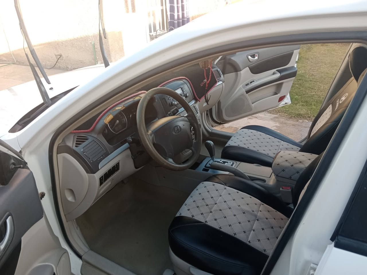 سوناتا 2008 بسمي رقم انكليزي 6 سلندر 330 السعر 110$ للبيع او مراوس مكان السيارة النجف 
***********
