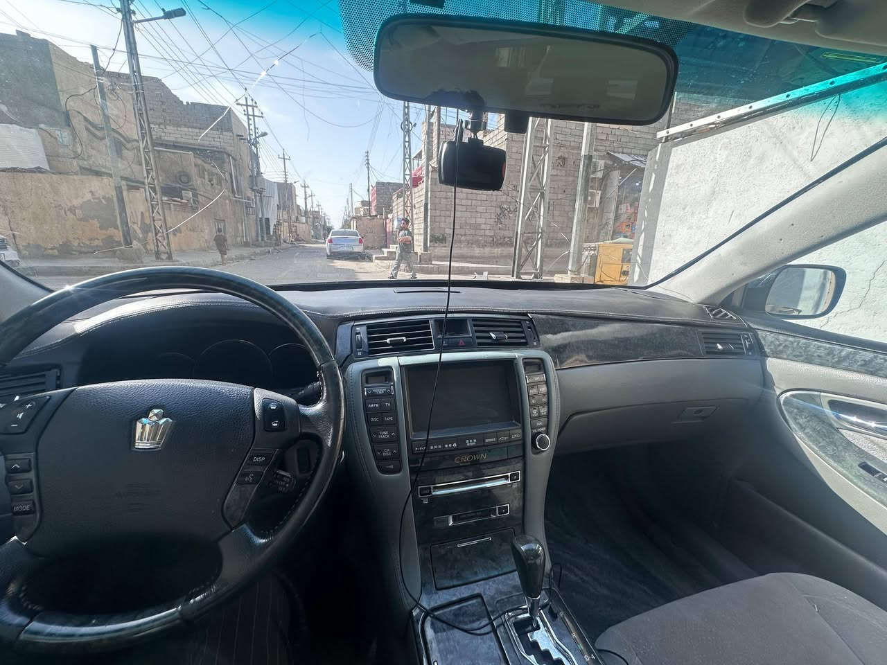 شاهينة ادوات  كصة جنطة
بدون ارقام
محركV6
٤بصمات
٣دكم
بردة خلفية
كشنات كهربائي
كير محرك وتبريد خير من الله
٧سماعات
كامرة شاشة تحكم استيرن
السعر
32ورقة الشراي فقط
مكانها البصرة ***********
