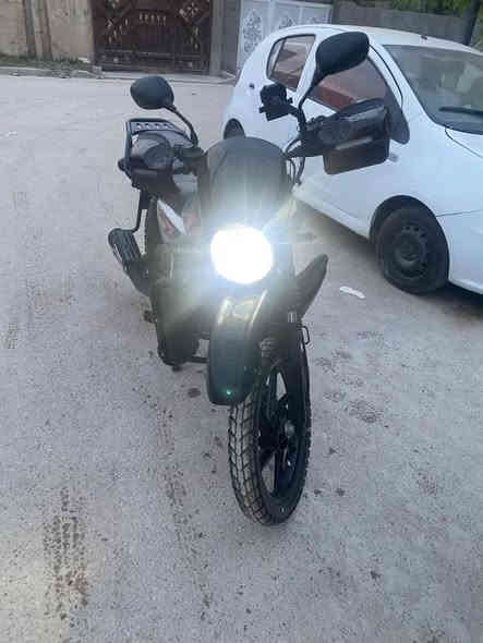 سلام عليكم  بوكسر البيع 2023
اوراق مو رقم عنوان بغداد البياع 
نضيف كلش او حلوه. 
(‏‪***********‬‏ )
