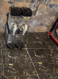 مكينة ازبري سلاش هوسك تركي مستخدمة شهرين للبيع 07710835763