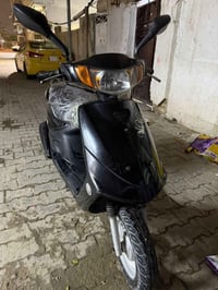 ‏﷽ سلام عليكم دراجه ماكس قجمة 120 سلف هندر محرك اخرس  كهربائيات شغالة ...