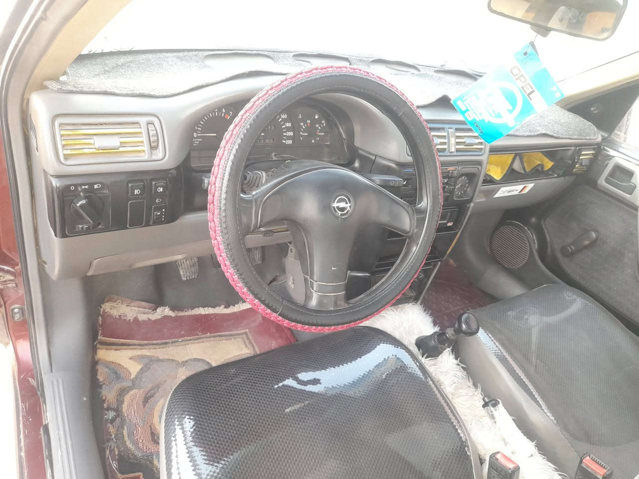 السلام عليكم اوبل فكترا موديل ٩٣ حجم ١٦ كيرمكينه خيرمن الله كلج جديد كوري شاده تخم ويل كب تواير نضاف صبغ جماليه بدون ضربه بدون كص ابطاين انضاف ارضيه جلد كشنات مدوشمهن السعر(٤٢) اوبيهه مجال مكاني ديالى الحويش  اتصال ***********
