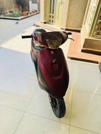 سوزوكي • مجر