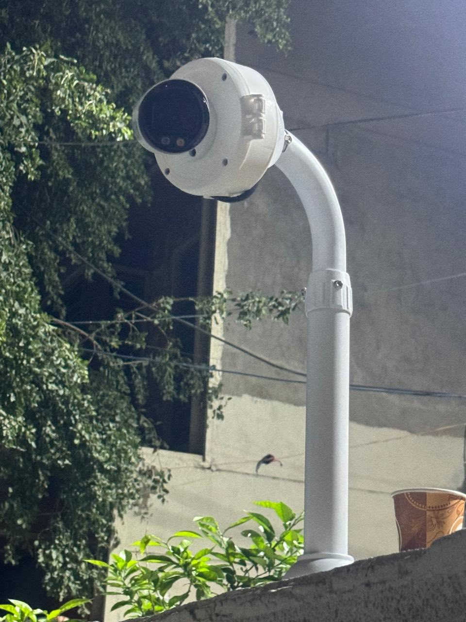 بعض اعمالنا :
تم الانتهاء من تنصيب احدى المنازل  ب6 كاميرات 

5 ميكا  نضام كوكسل  من شركة #Dahua 
 
#الموقع/ بغداد / الامين الثانيه / شارع نواب الضباط 
#دقة في العمل 
#الاتقان في التنفيذ 
للأتصال :***********
