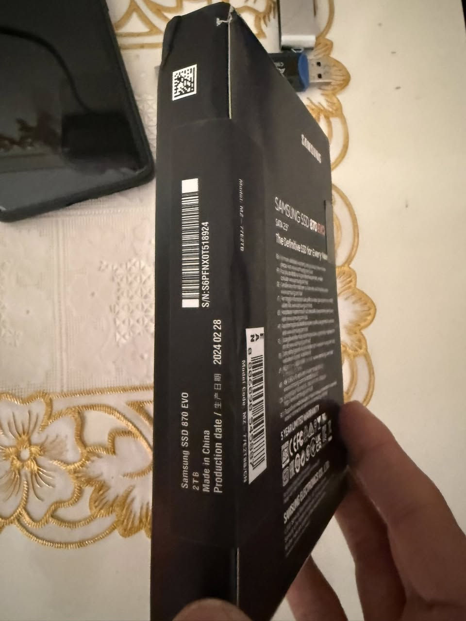 Samsung ssd 2tb 
كبس جديد مال شركة


**إذا كنت صاحب هذا الإعلان وتريد حذفه لأي سبب، رجاءا أرسل رسالة إلى الدعم الفني**