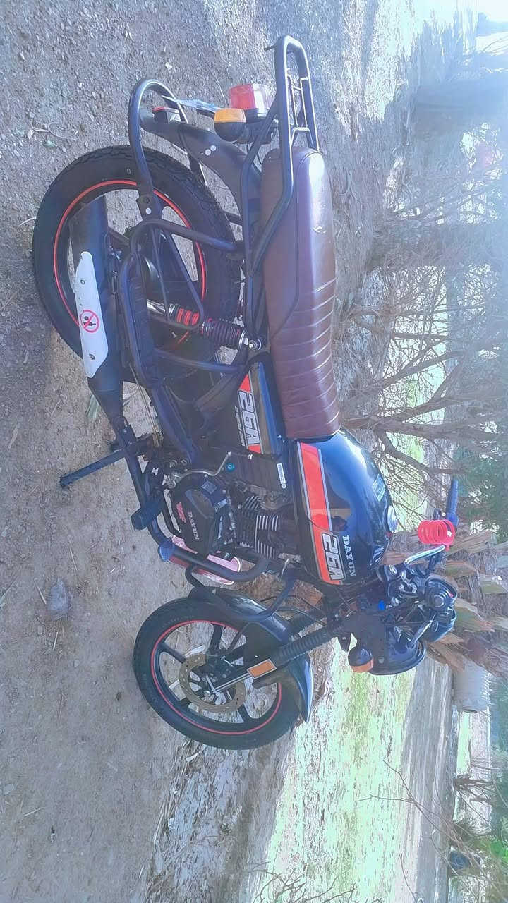 يا الله سلام عليكم دراجه للبيع دايون نفخ موديل 22 مكفوله كفاله عامه أوراق اصولي وصل معرض السلامي  محرك 200  شرط ما مدوده عليه اصبانه انضف من الصوره  كهرباءيات سلف كله شغال دراجه ما ذب عليه ابد السعر مليون 350 وبيه مجال للشراي اتصل وبيك خير وتدلل ***********
