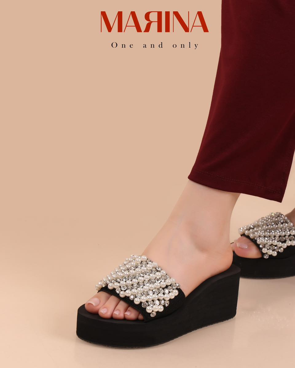 ⁨ ⁨ ⁨ ⁨ كولكشن الصيف☀️من MARINA 
سابوا  يجمع بين الأناقة والراحة… 
Size:-37-38-39-40-41
متوفر في جميع فروعنا
🚚 توصيل بغداد وجميع المحافظات
كلفة التوصيل: 5000
للطلب والاستفسار: *********** 📞
اختاري القطع من MARINA⁩
