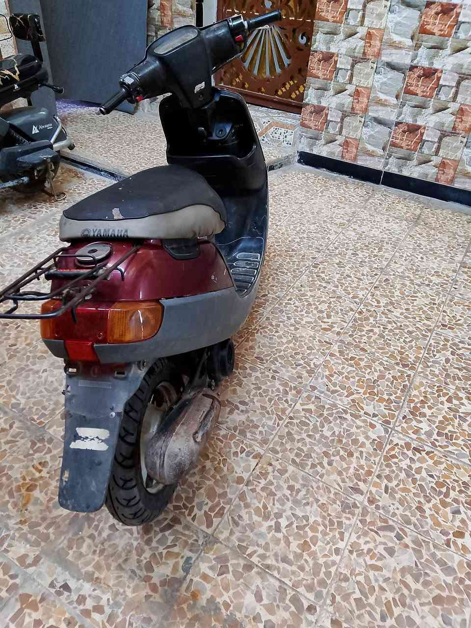 للبيع شغال وايرمنيه شغاله السعر 200جانب الايمن ***********
