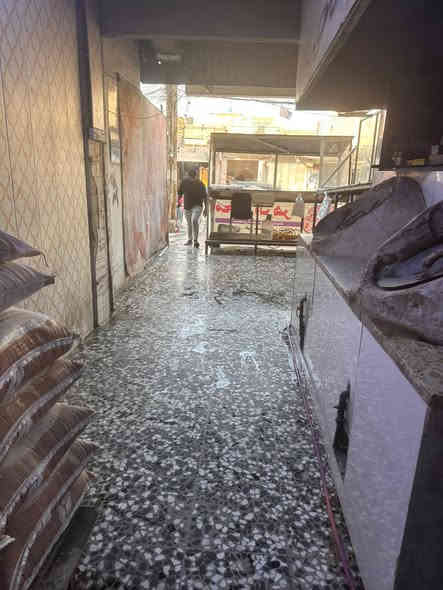 السلام عليكم.
يوجد مخبز للبيع او للايجار موقع بغداد 
 حي الامين بنده 1000 حوالي 

***********
