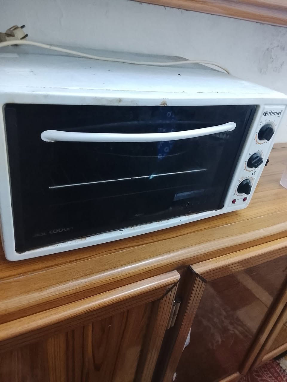 اسلام عليكم عندي هاذا الفرن مستعمل بسة مرة للبيع سعرة ستين وبي مجال


**إذا كنت صاحب هذا الإعلان وتريد حذفه لأي سبب، رجاءا أرسل رسالة إلى الدعم الفني**