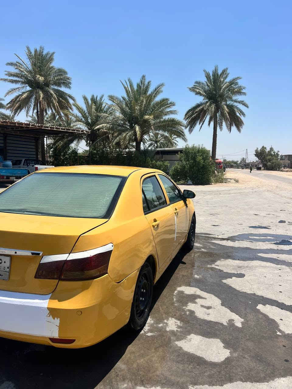 سلام عليكم بي واي دي للبيع موديل 13 سياره باسمي رقمها بغداد مشروع وطني مكينه جديده كوريلا مصبوغة جماليه تخم تاير 
الرقم ***********
