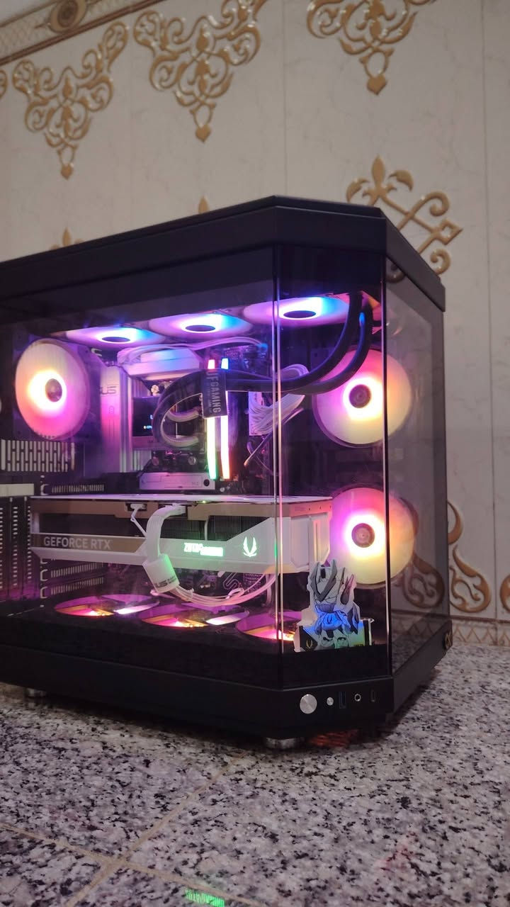 تجميعه مستعمل قليل الموصفات High-End
السعر 4,000,000

R7 9800X3D 
RTX 5080 ZOTAC OC SOLID WHITE 
X870-P ASUS PRIME DDR5 WIFI 7 WITH 
RAM CROSAIR 32GB 7000hz DDR5 RGB 
M.2 Lexar 1TB NM790 SSD PCIe Gen4 
THERMALRIGHT TR-TG1000-W ATX GOLD WHITE 
WATER COOLER GAMDIAS CHIONE E4- 360MM C/ DISPLAY
CASE XIGMATEK X ALPHA CUBI
Windows 11 Pro Original Key

مكاني ناصرية رقمي *********** 
توصيل موجود
