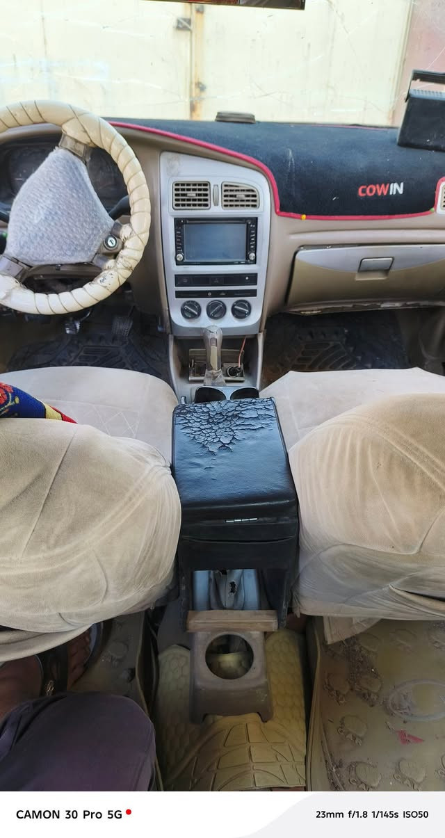 السلام عليكم ورحمة الله وبركاته 
كوين للبيع كير ومحرك مؤلف 8,0 
السعر ٢٠ وبيها مجال كلون بانتين 
كتروني رقم *********** آسيا
*********** كورك
