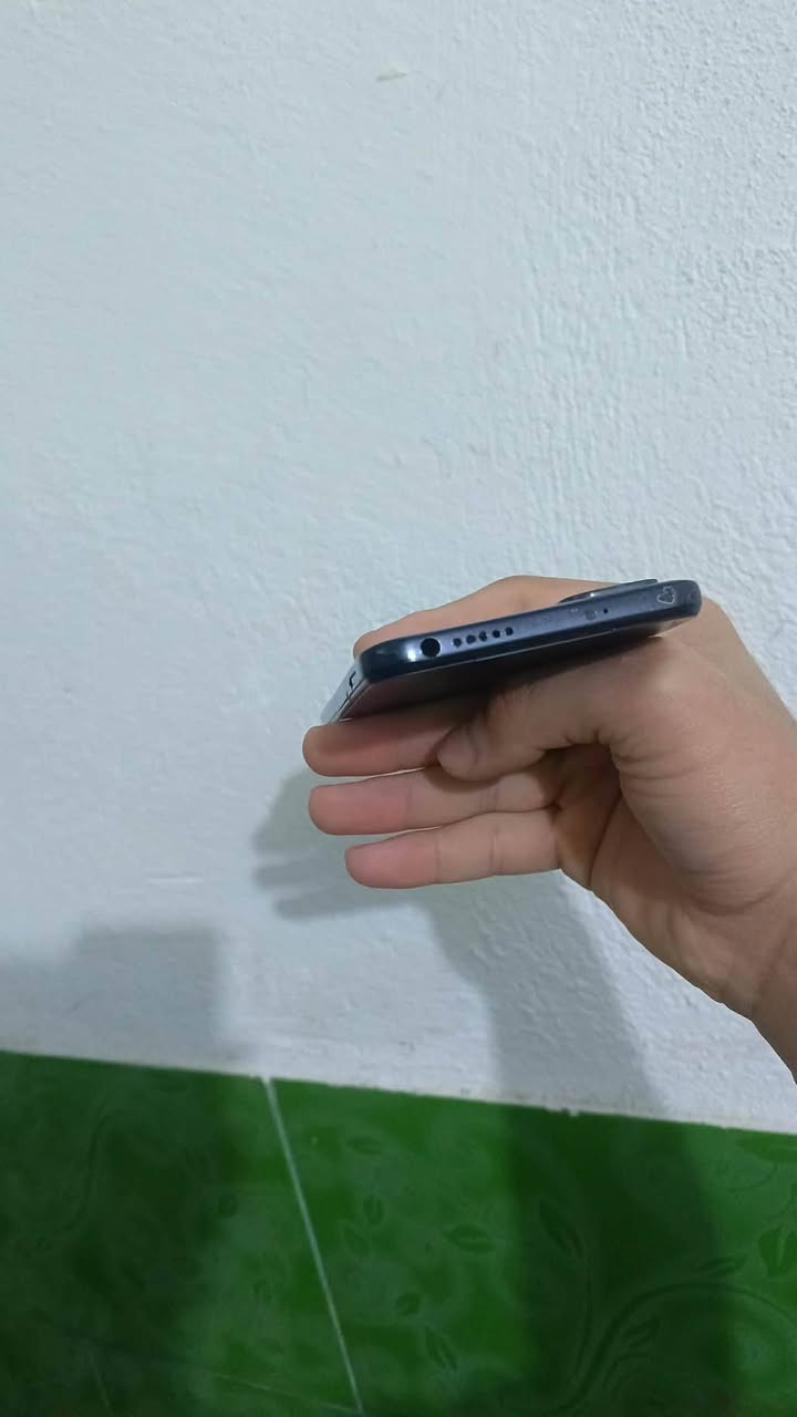 سلام عليكم ريدمي نوت 11مثل ما موضح بالصور ذاكرة 128/6 الي يريدة يراسلني ويدلل


**إذا كنت صاحب هذا الإعلان وتريد حذفه لأي سبب، رجاءا أرسل رسالة إلى الدعم الفني**