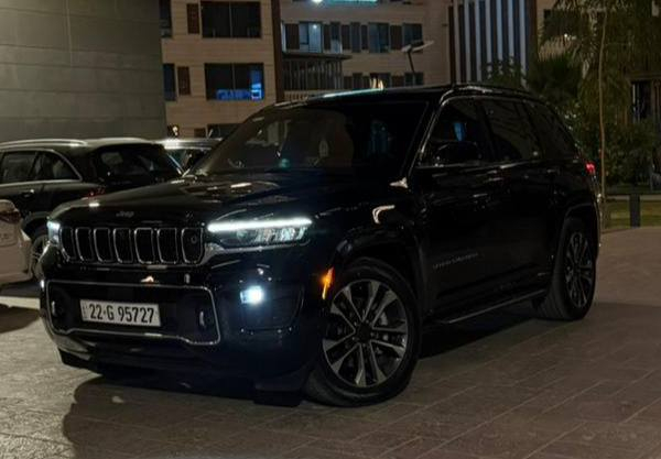 جيب جراند شيروكي أوفرلاند خليجي موديل 2024 داخل أحمر شركة هارلم
المواصفات الفنية
المحرك 3.6 لتر 6 أسطوانات V6
القوة الحصانية 293
عزم الدوران 352 نيوتن متر
ناقل الحركة أوتوماتيك 8 سرعات
الضمان 3 سنوات أو 60000 كم أيهما أولاً
المسافة المقطوعة 45000 كم

🟪 السعر  :: الطلب في التعليقات ويوصلك مباشرة ✍️ 📩

المواصفات
نظام دفع رباعي 4X4 متطور
نظام تعليق هوائي جكات
فتحة سقف بانوراما
صندوق خلفي كهربائي بخاصية الفتح باستشعار القدم أو البصمة
جنوط ألمنيوم قياس 20 إنش
شاشة لمس رئيسية Uconnect 5 قياس 10.1 إنش مع نظام ملاحة
شاشة عدادات رقمية قياس 10.25 إنش
عرض معلومات على الزجاج الأمامي
رادار تفاعلي مع التوقف والانطلاق
تحذير النقطة العمياء
تحذير الخروج عن المسار
نظام المحافظة على المسار
نظام التعرف على إشارات المرور
مساعدة التوجيه في التقاطعات
حساسات أمامية وخلفية
كاميرات 360 درجة
كاميرا رؤية ليلية
مرآة داخلية بشاشة كاميرا خلفية
نظام مانع تصادم خلفي
نظام قيادة شبه ذاتية
مقصورة جلد فاخر
مقاعد أمامية مبردة ومدفأة
مقاعد خلفية مدفأة
مقاعد أمامية مساج
مقاعد أمامية كهربائية مع ذاكرة
Apple CarPlay و Android Auto لاسلكي
نظام صوتي ALPINE عدد 9 سماعات
دخول ذكي بصمة
تشغيل عن بعد
مرايا كهربائية قابلة للطي ومدفأة
أضواء LED أمامية ونهارية مع ضباب
تحكم تلقائي بالضوء العالي
دواسات جانبية
ماسحات مطر أوتوماتيك
شاحن هاتف لاسلكي
أنماط قيادة متعددة رياضي طرق وعرة ثلوج
وسائد أمان أمامية جانبية خلفية

ملاحظة
السيارة بها تعديل PDR في الباب الخلفي جهة عكس السائق على قدر أربع أصابع فقط

رقم صاحب السيارة
 ***********
