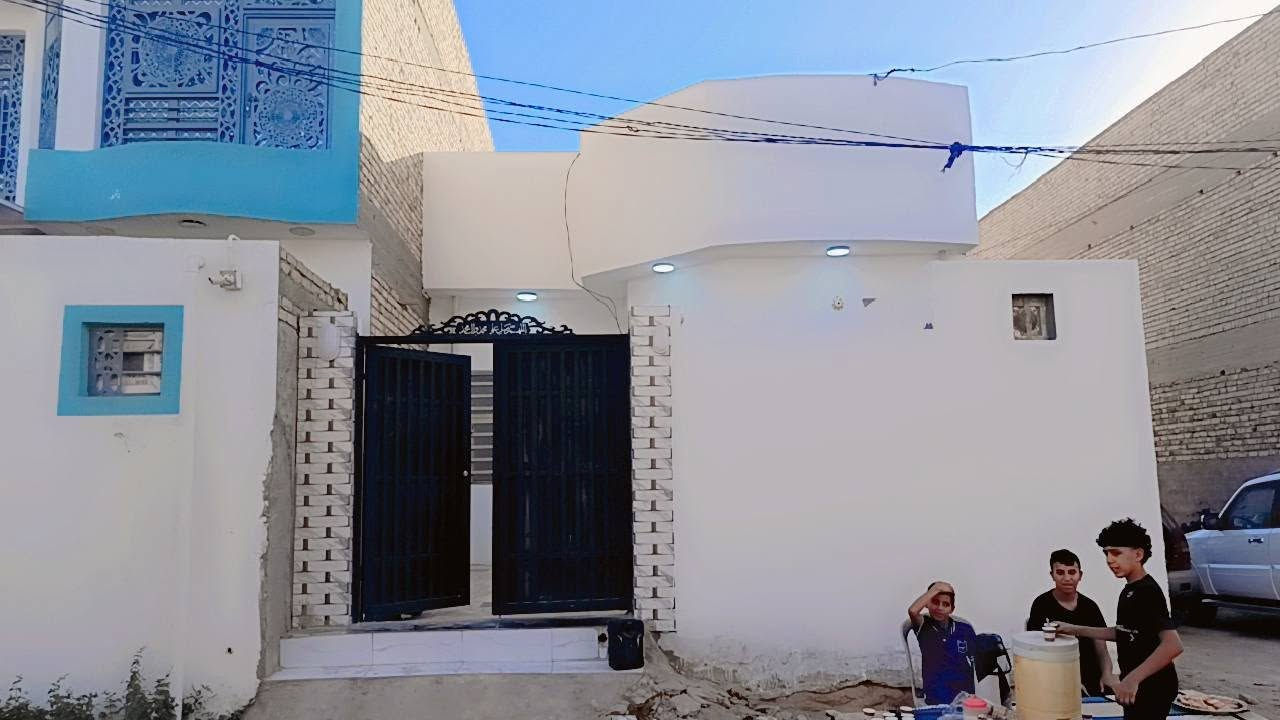 البيت للبيع المساحه 125متر يحتوي على غرفه اومطبخ واستقبال أوصاله بنيان جديد العباسيه حي السلام ***********

