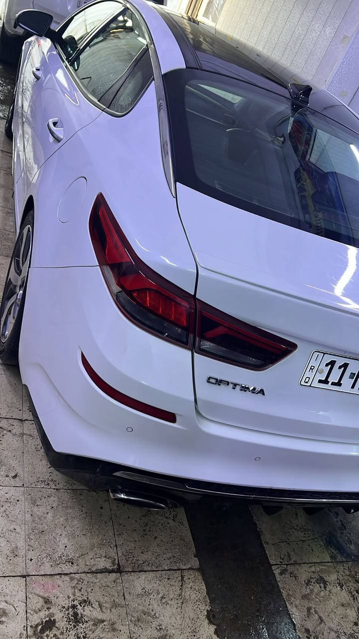 مكلف بالنشر
سلام عليكم للبيع كيا اوبتما 2019 وارد امريكي حادث جاملغ خلفي فقط السيارة S فول 1/1 ماشية 77 حقيقي رقم صاحب السيارة ***********
