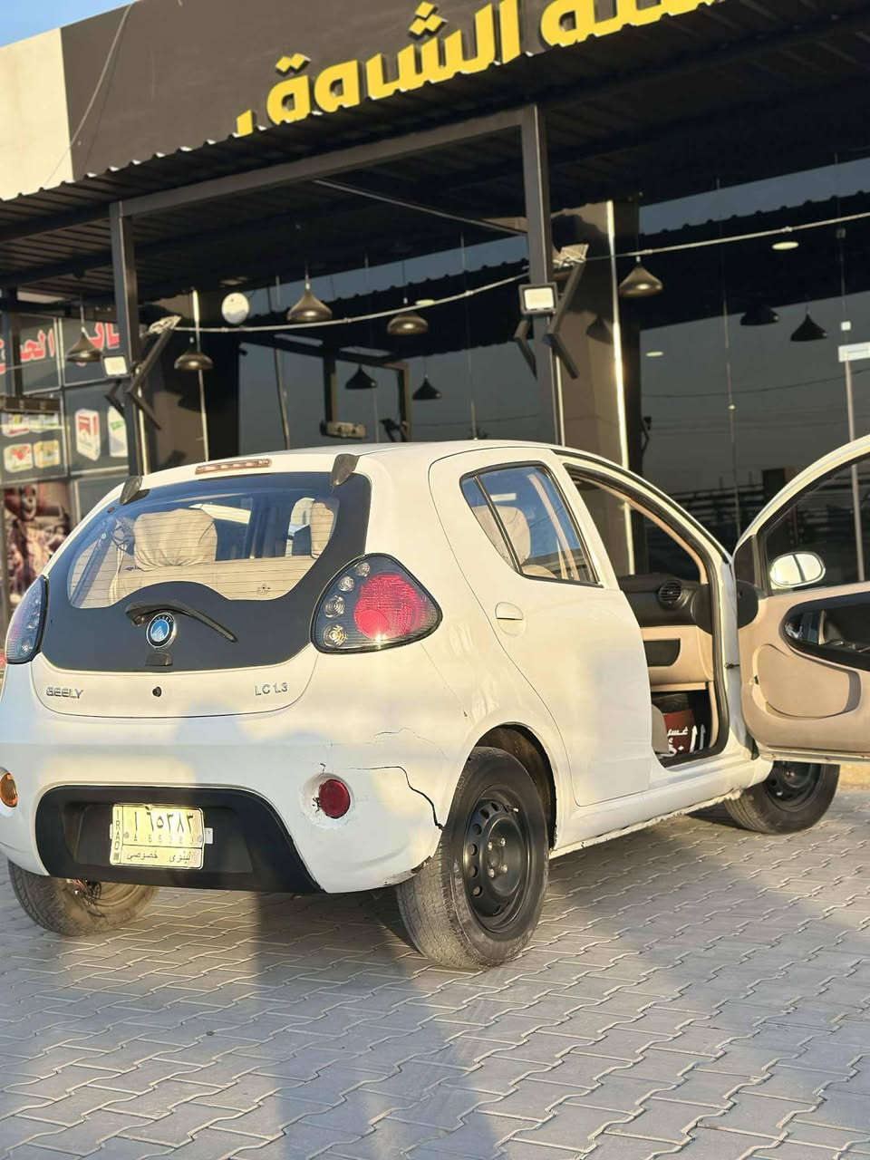 جيلي باندا 2013مابيها صبغ ماشيا 85الف كير ومحرك شرط كير اوتوماتيك شرط التحويل السعر54بيها مجال بصيط  ***********
