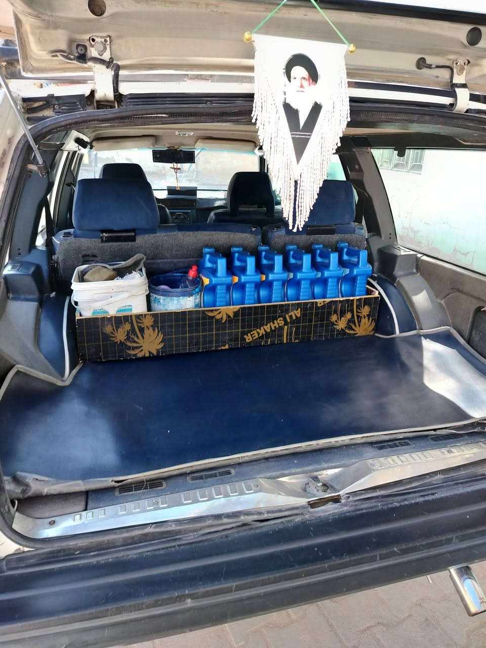 السلام عليكم فالفو للبيع رقم انكليز 740للستفسار الاتصال ***********واتساب
