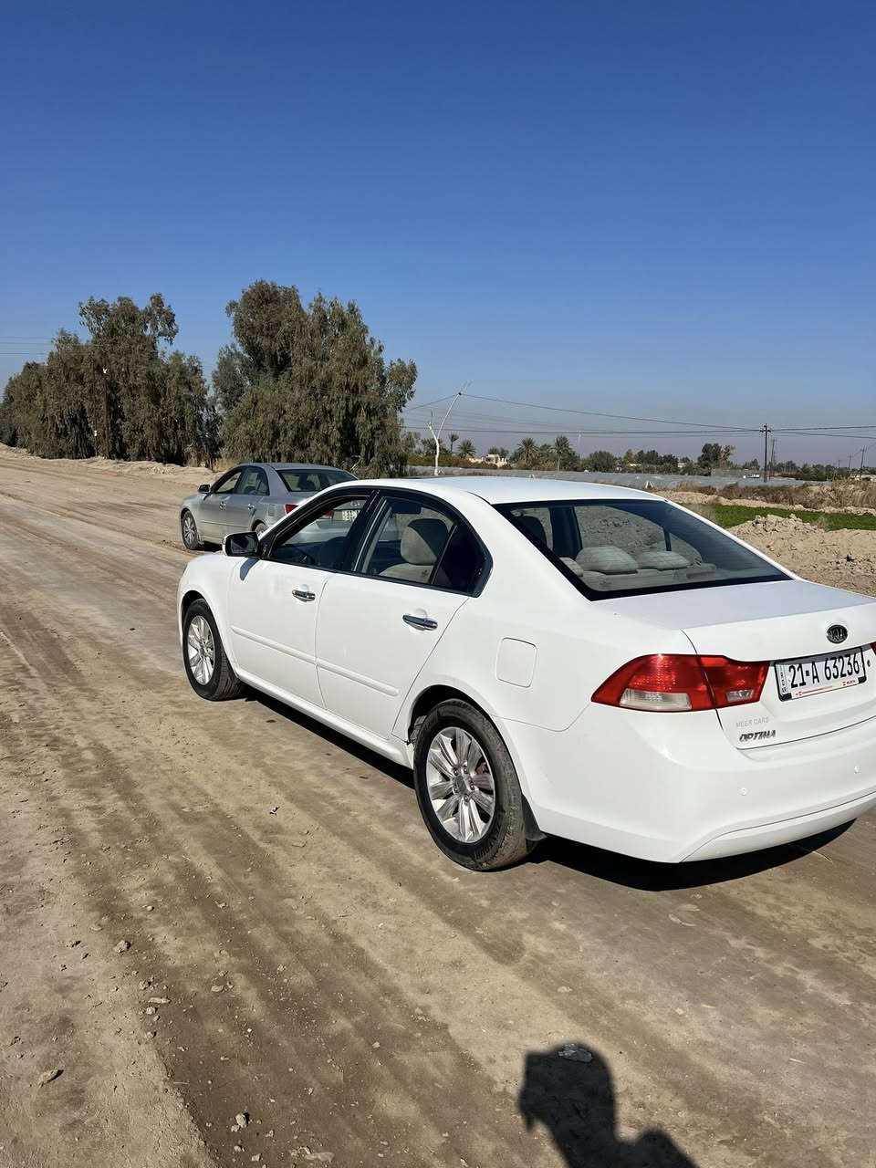 السلام عليكم للبيع كيا أوبتما موديل 2010
رقم سليمانيه دولي سنويا الى ٢٠٣٠
فول مواصفات 1/1
السيارة بيه قطعتين صبغ بنيد وباب خلف السايق 
محرك لا تنقيص ولا تبخير
حداديه جديده 
للبيع او مراوس السعر 120 
العنوان بابل جبله 📍
***********
