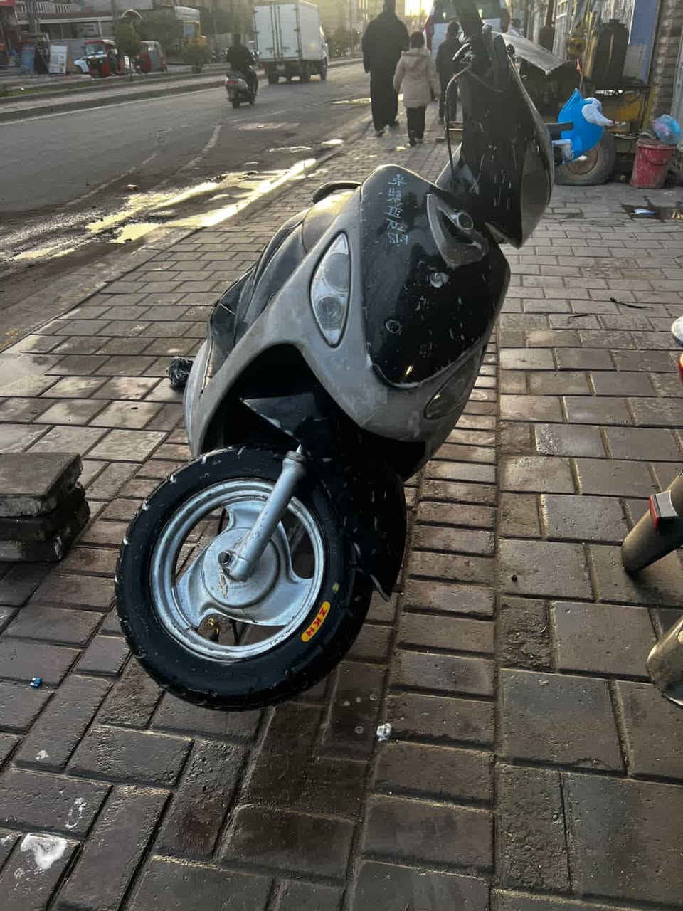 سلام عليكم اخوان دراجه ماكس منغولي كفاله عامه مختمه منطول لطول منزليها عله يدنها كهرباء كلها شغله سلف شغال اشايرًً كلها كامله حلوه دراجه مكينه بلاديه جيب فيتر وفحص مكاتبها مالتها موجوده منفيس موجود مكينها خرسها بس طالب سادس وريد بيع معتاز فلوس للمعهد عنوان شعب ابو بنوك رقم *********** سعر ٥٥٠
